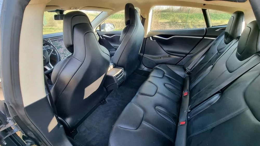 Tesla MODEL S 90D Dual Motor